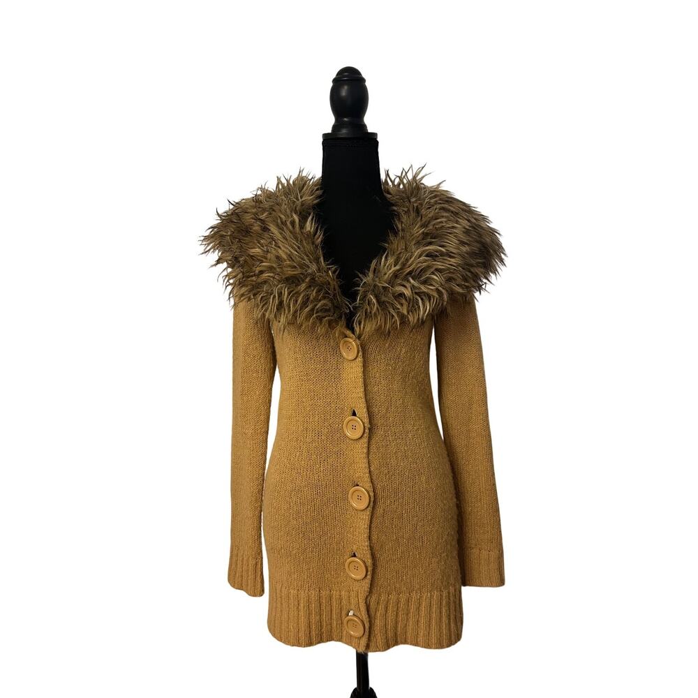 Vintage Y2K Forever 21 Tan Button-Down Cardigan with Faux Fur Collar